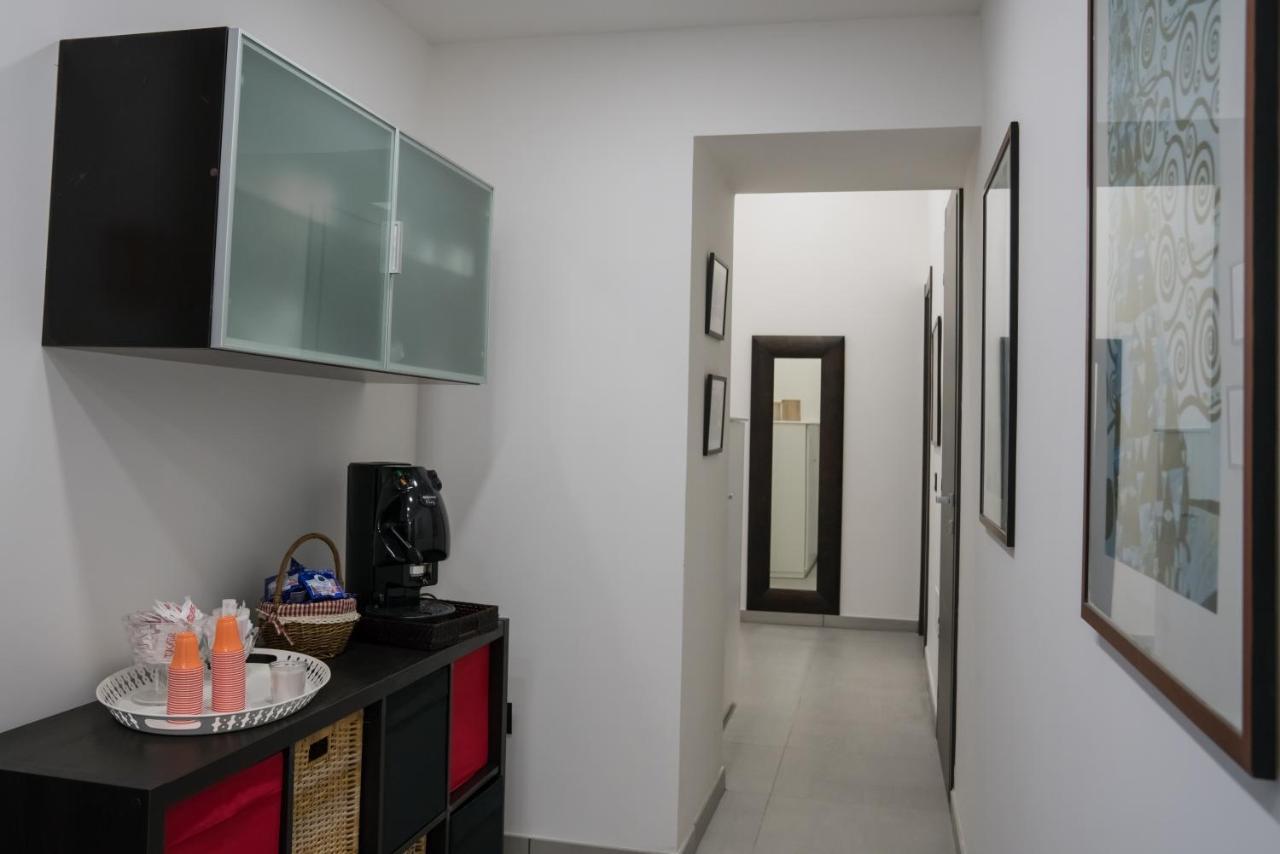 Bed and Breakfast Notti Vesuviane Portici Exterior foto