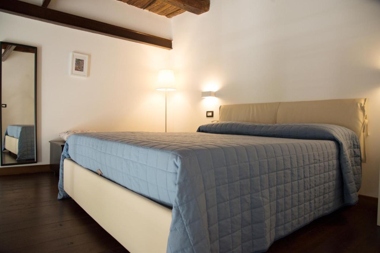 Bed and Breakfast Notti Vesuviane Portici Exterior foto